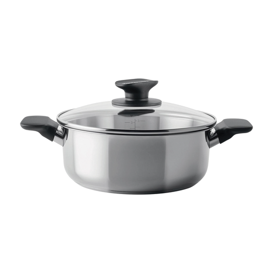 TuppAfrica 4L universal stockpot made of durable cookware material, shown with a lid and cooking handles.